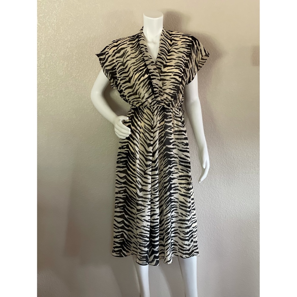 Frances Henaghan Dress Size 8